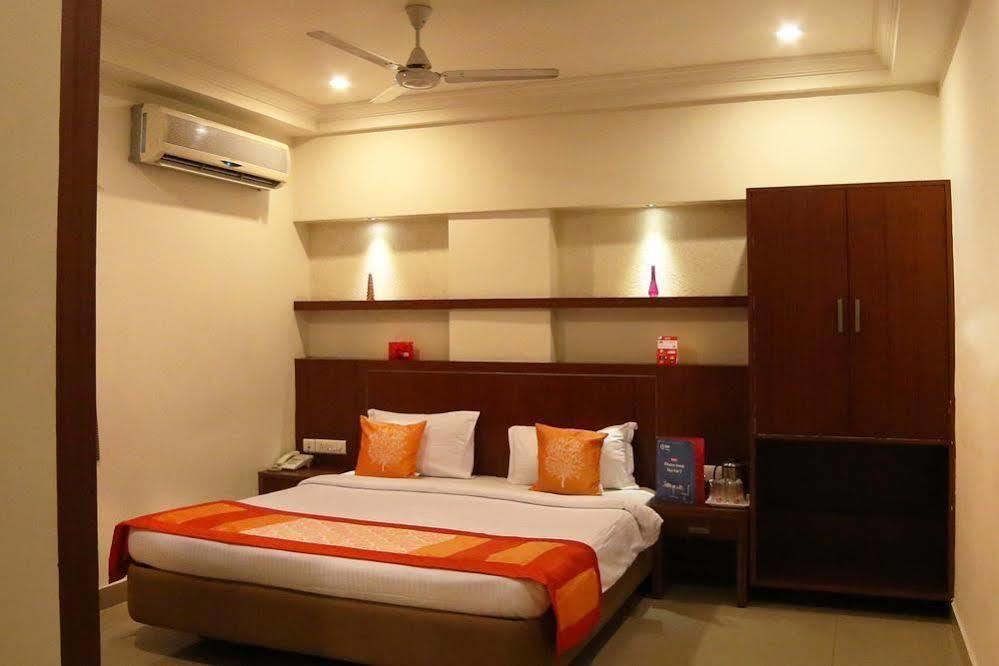 Oyo Rooms Mahanadu Road Extension Vijayawāda المظهر الخارجي الصورة